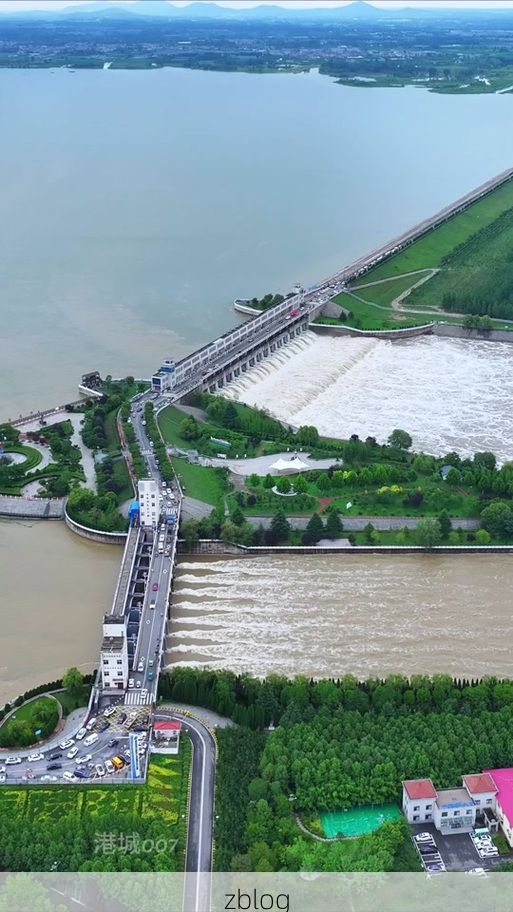 石楼:吕梁山区县城的疫情防波堤