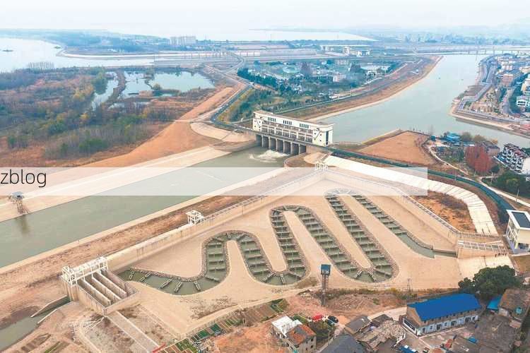 望江：长江岸线交通枢纽下的县域防疫样本