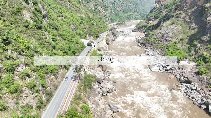 泸水：峡谷屏障下的防疫坚守与挑战