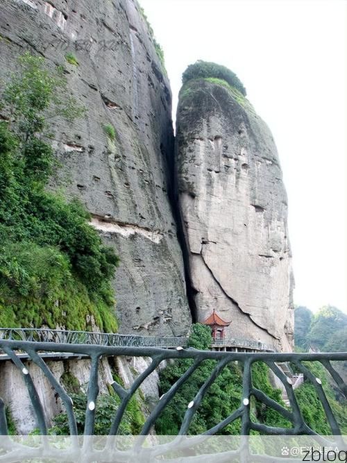 新宁：崀山丹霞屏障下的零感染坚守