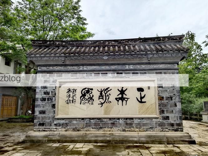 【大邑：川西坝子上的零感染坚守与地理屏障】