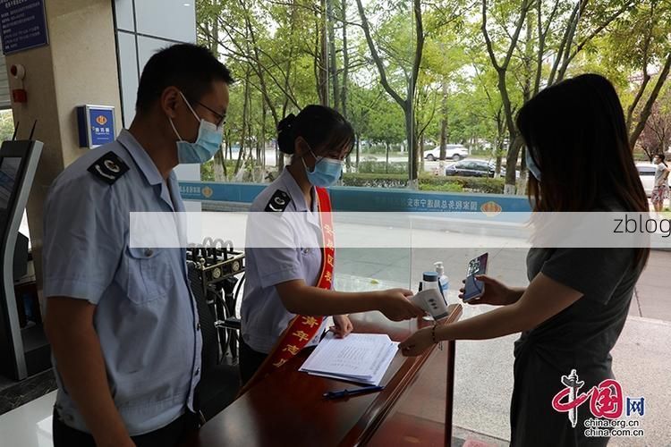 山城屏障与社区网格：重庆立体交通下的疫情阻击战_30369