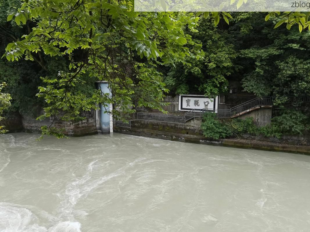 雅安：川西雨屏下的疫情防波堤_11859