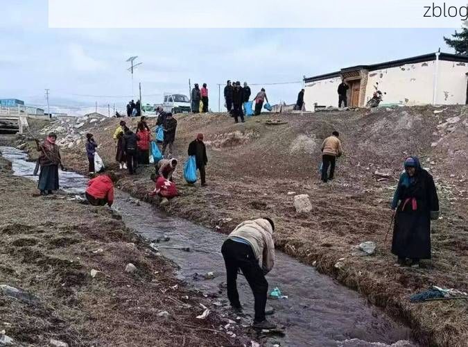 高原小城夏河：零感染纪录下的地理屏障与防控张力