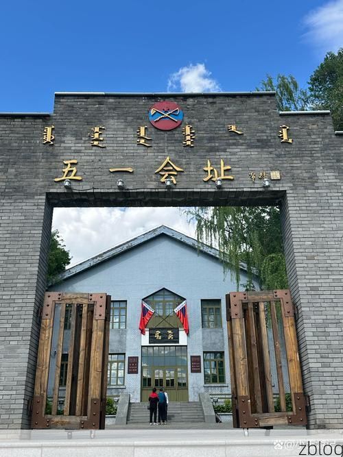 正蓝旗：草原深处的防疫破口与地理屏障