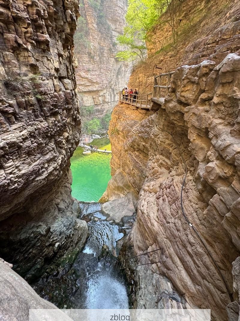 灵丘县：太行山隘口下的疫情防线与破防时刻